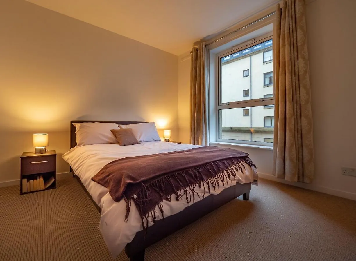 Altido Elegant 2Br Apt With Balcony And Parking Apartment Edinburgh United Kingdom