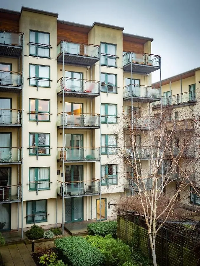 Altido Elegant 2Br Apt With Balcony And Parking Apartment Edinburgh United Kingdom
