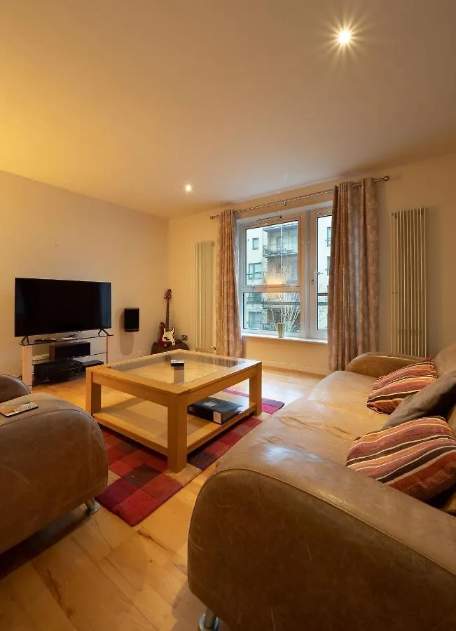 Altido Elegant 2Br Apt With Balcony And Parking Apartment Edinburgh