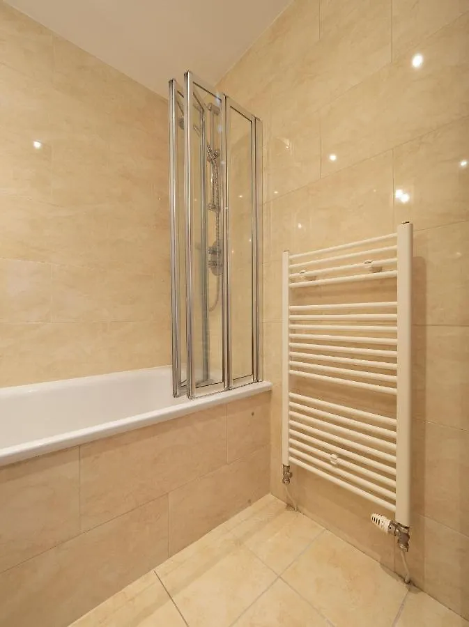 Altido Elegant 2Br Apt With Balcony And Parking Apartment Edinburgh