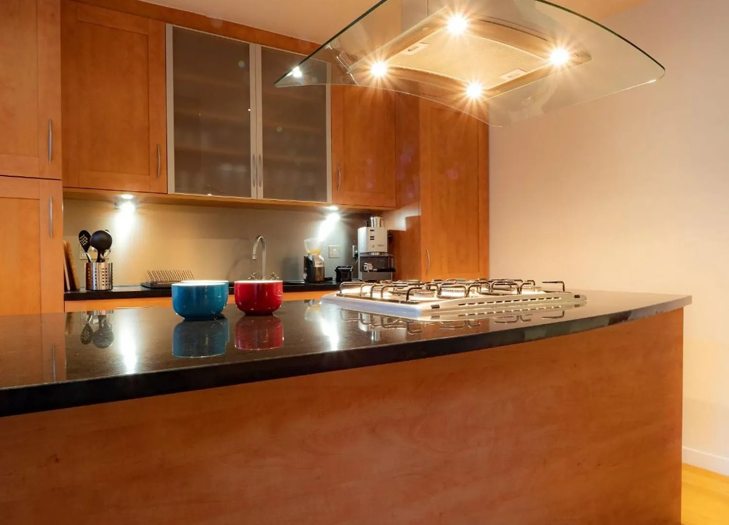 Altido Elegant 2Br Apt With Balcony And Parking Apartment Edinburgh 0*,  United Kingdom